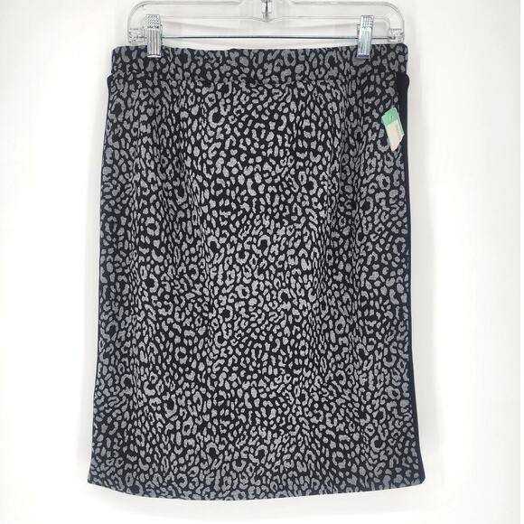 41 Hawthorn Gray Leopard Knit Pencil Skirt  Size Large - Picture 3 of 8